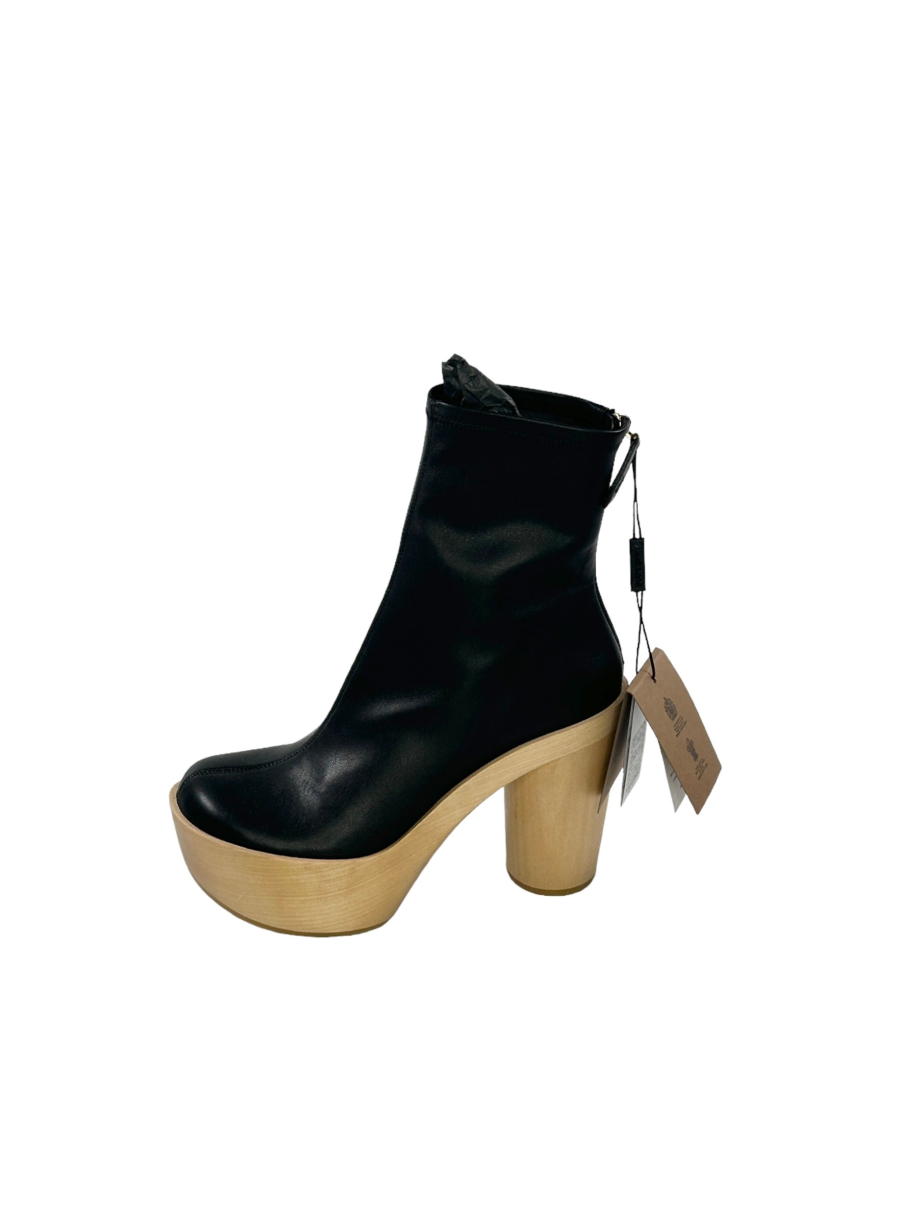 BURBERRY Kenwood Rubber Sole Ankle Boots / Black